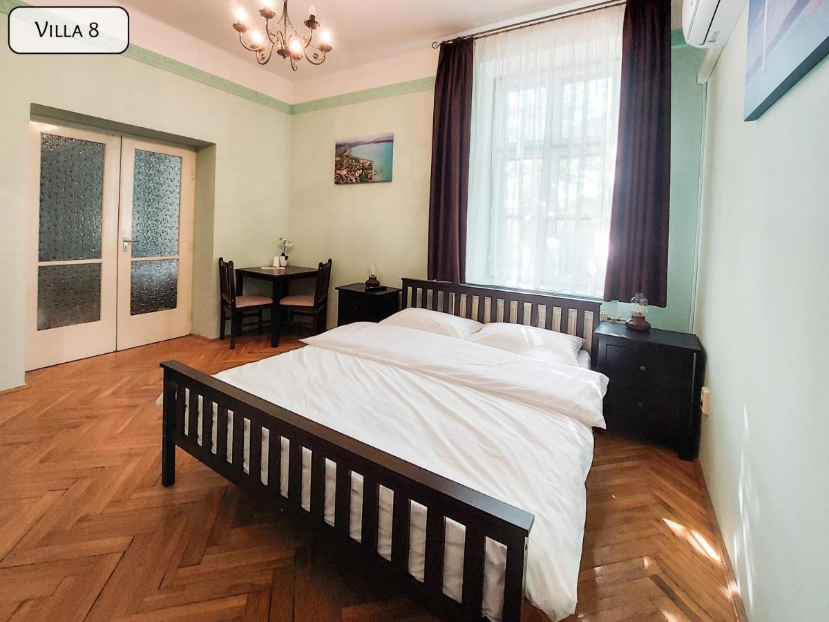 שיופוק Gosztonyi Villa מראה חיצוני תמונה