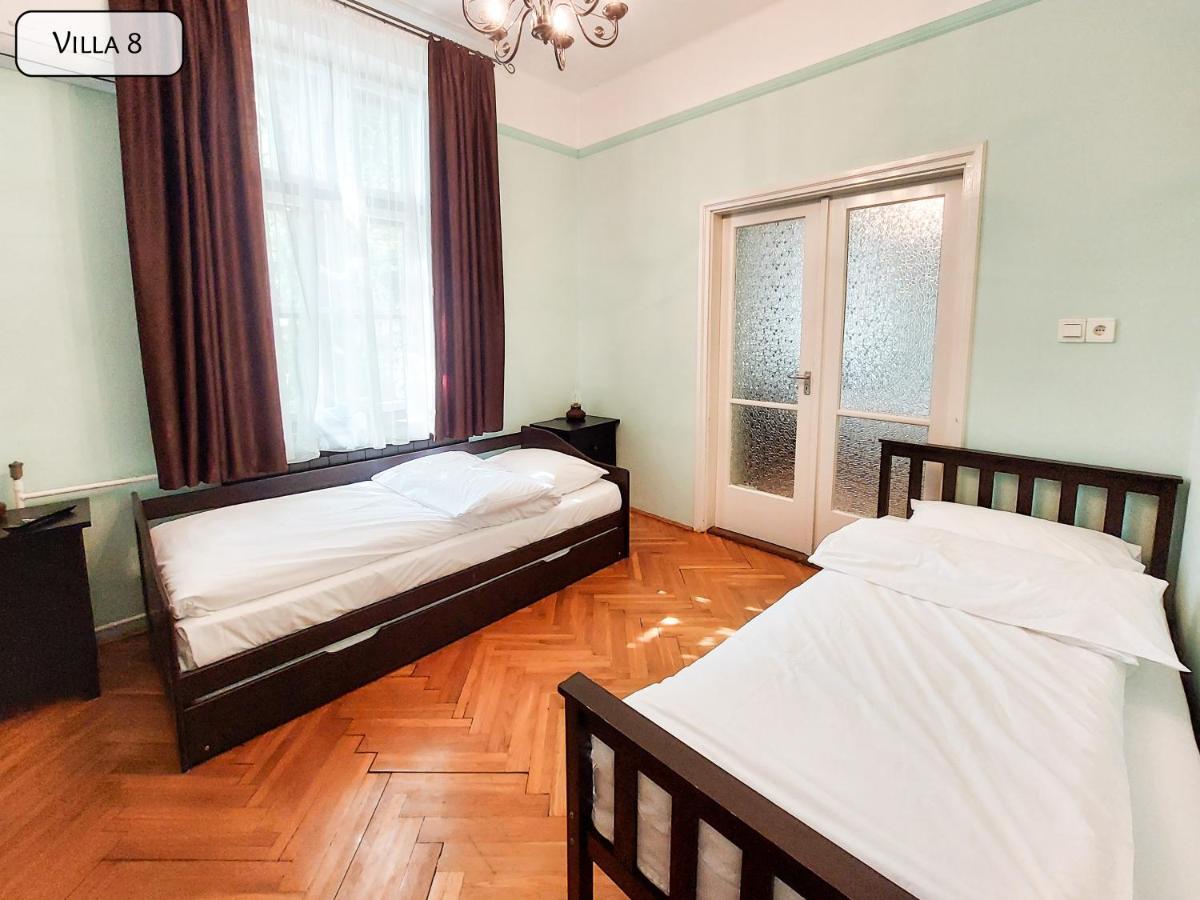 שיופוק Gosztonyi Villa מראה חיצוני תמונה